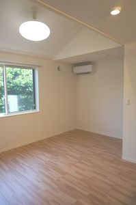 スリーエイトナインⅡ 201号-3