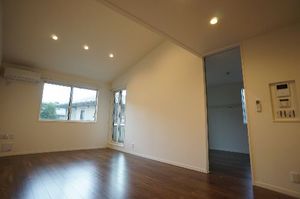 Ｏａｋ　Ｇａｒｄｅｎ 202号-3