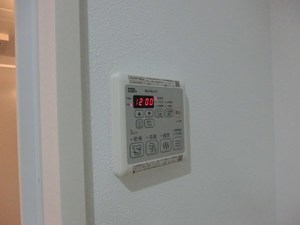 ＤＯＬＣＥ 301号-8