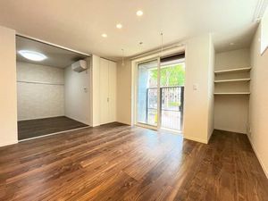 ＷＥＥＫＥＮＤ　ＣＩＴＹ 102号-2