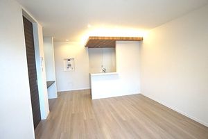 ドルフ白糸台 102号-2