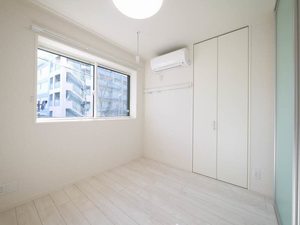 ル　アヴィオン 101号-4