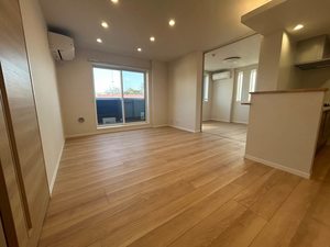 トリシューラ　タキザカ 202号-9