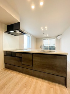 プルミエール境南町 302号-4