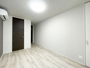 プルミエール境南町 302号-8