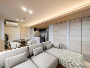 シャーメゾン藤雅庭 306号-2