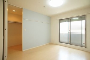 ヴィラージュ根岸 101号-2