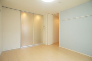 ヴィラージュ根岸 101号-3