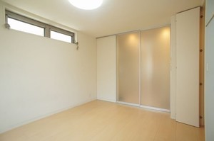 ヴィラージュ根岸 101号-4