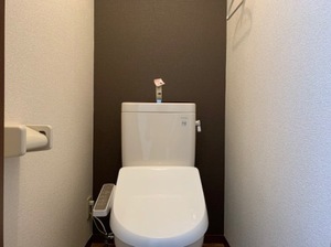 シャーメゾン　コーワ西棟 102号-8