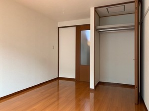 シャーメゾン　コーワ西棟 102号-11