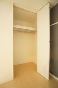 メゾンド・リラ　Ｃ 101号-4