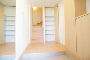 コクーンテラス井の頭２号棟 201号-11