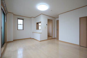 アンプルールフェール立川 303号-2