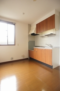 シャーメゾン南町B 101号-3