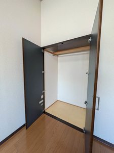 フラワーマンション 302号-8