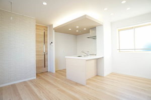 リラフォレスト西立川 303号-2