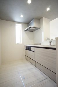 シャーメゾンモリヤ 103号-3