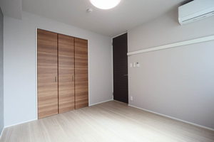 エー　レジデンス 302号-4