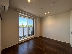 シャーメゾンステージ市野倉 302号-6