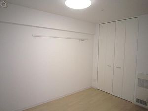 マストライフ南４条 302号-2