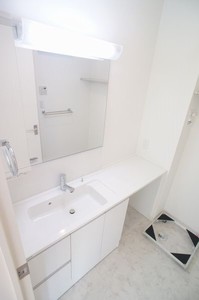 市谷台町レジデンス 301号-7