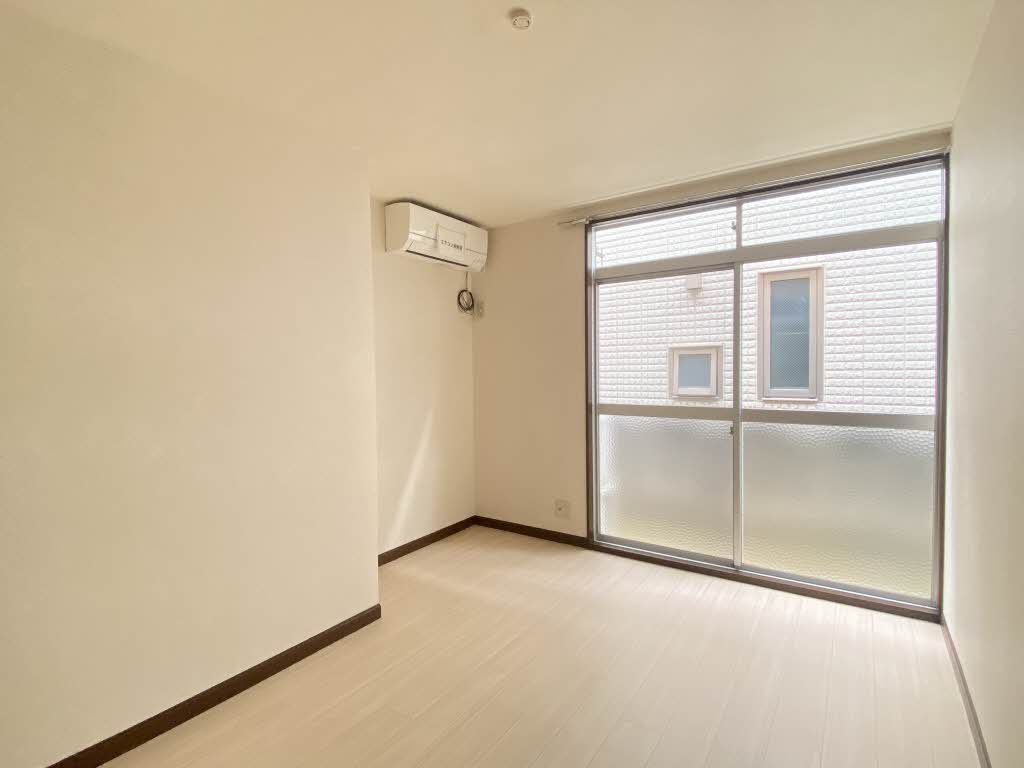 ハイツ栄 102号-2