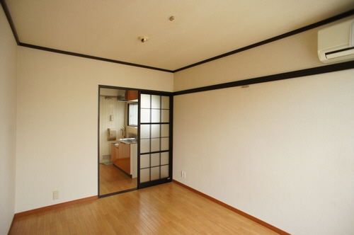 シャト－レ西新井 101号-9