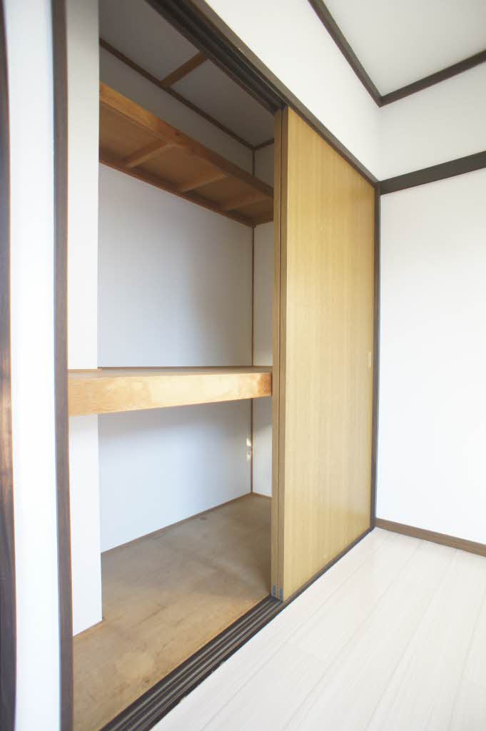 ハイツ秋桜-2 202号-4