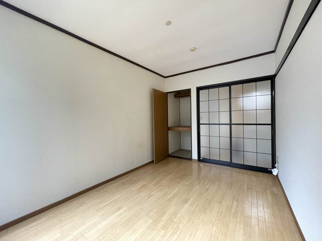 エステ－ト良 103号-2