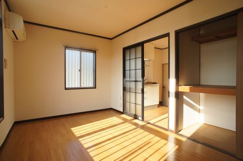 メゾン四ツ木 102号-2