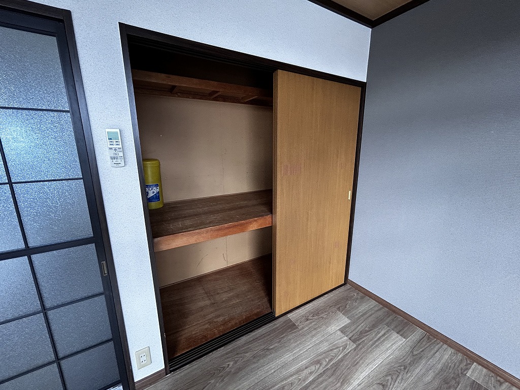 第一カ－サ尾崎 203号-9