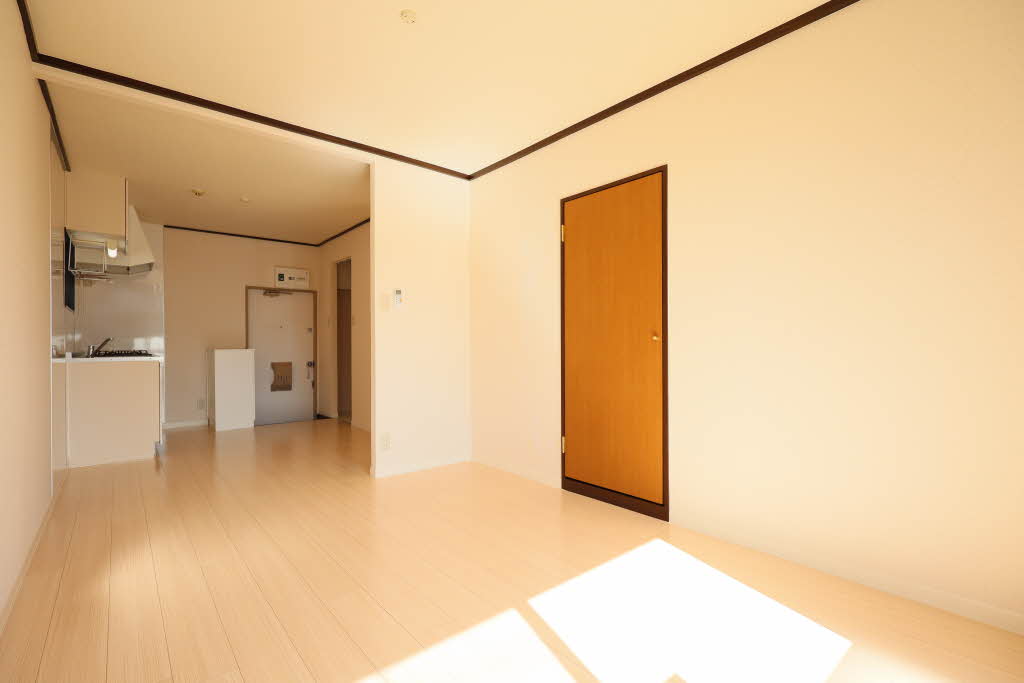 シャルム学園西町 105号-2