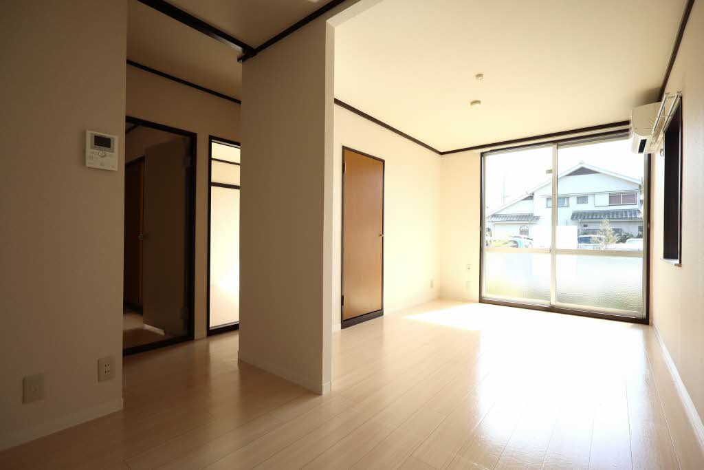 シャルム学園西町 105号-3