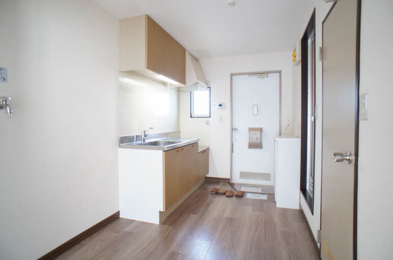 ヒルトップファ－スト 201号-6