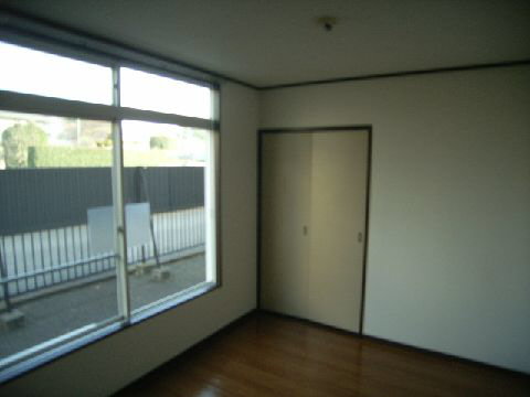 フロ－ラ粕谷 101号-3