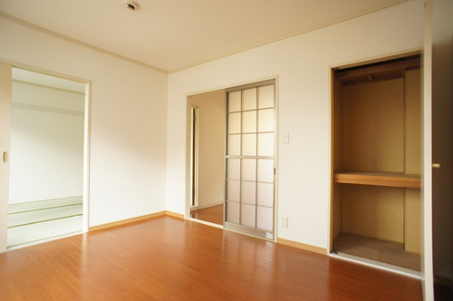 メゾンボンエ－ル 106号-4