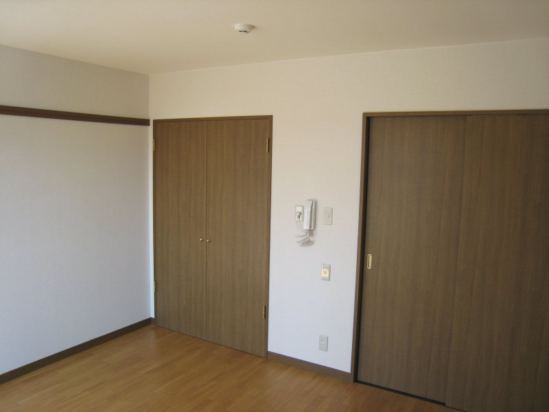 ニュ－エステ－ト 103号-3