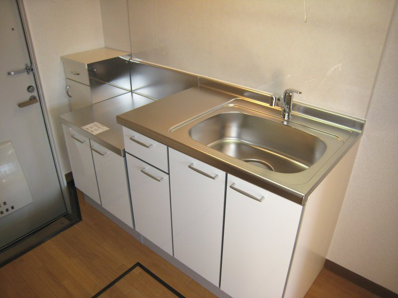 ニュ－エステ－ト 103号-4