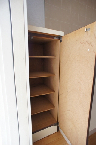 ヴィラ・大井手 203号-10