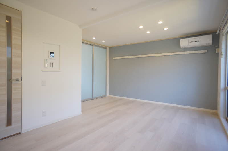 ウインズＣ 102号-3