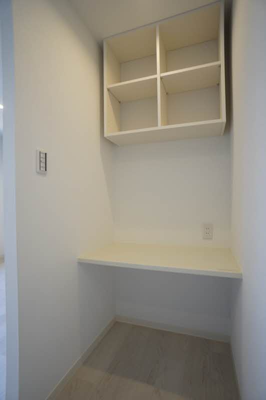 ウインズＣ 102号-4