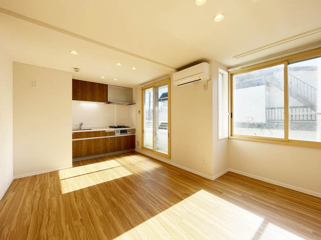 シャトル富士見台 202号-1