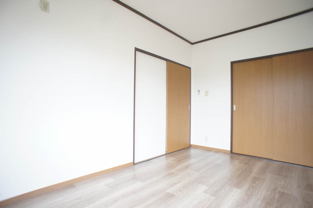 ロイヤル・アネックス 101号-5