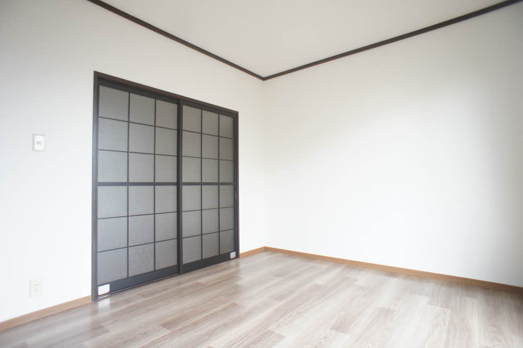 ロイヤル・アネックス 101号-7