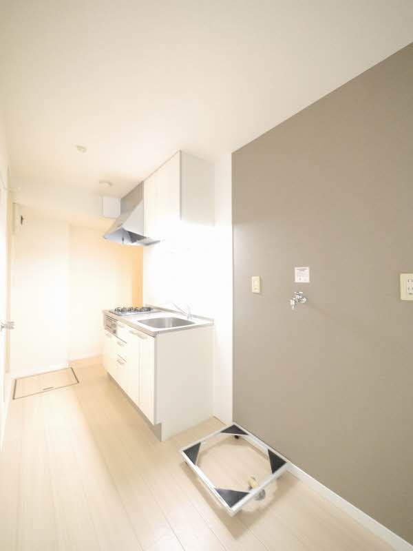 ヒロ・ガ－デンＣ 105号-8