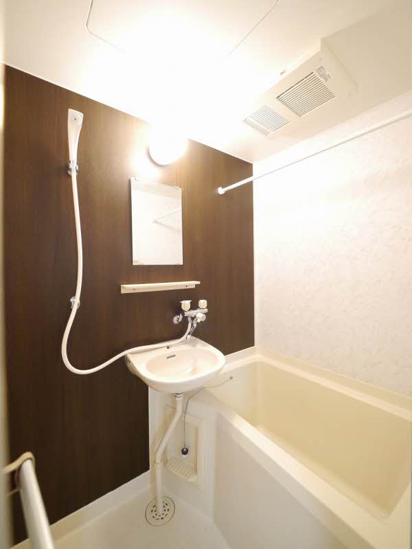 ヒロ・ガ－デンＣ 105号-10