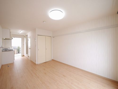 ヒロ・ガ－デンＣ 206号-3