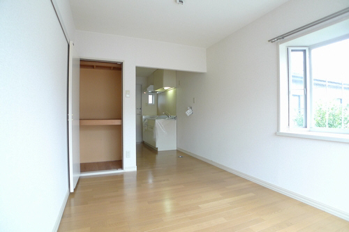 カ-サ・マスミA 201号-4