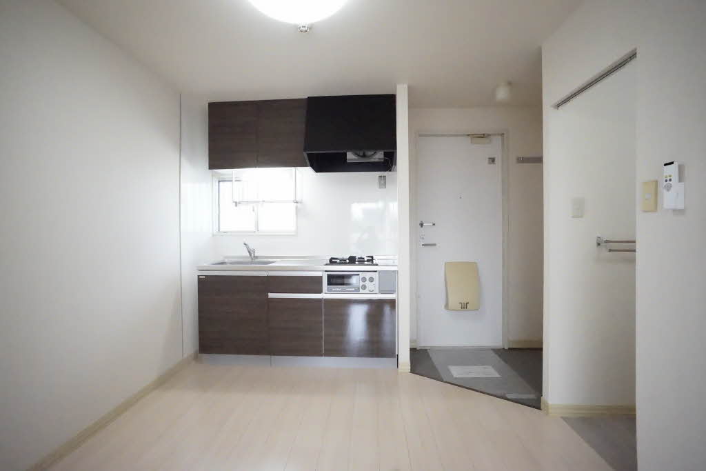 ロ－ズウエストＢ 202号-2